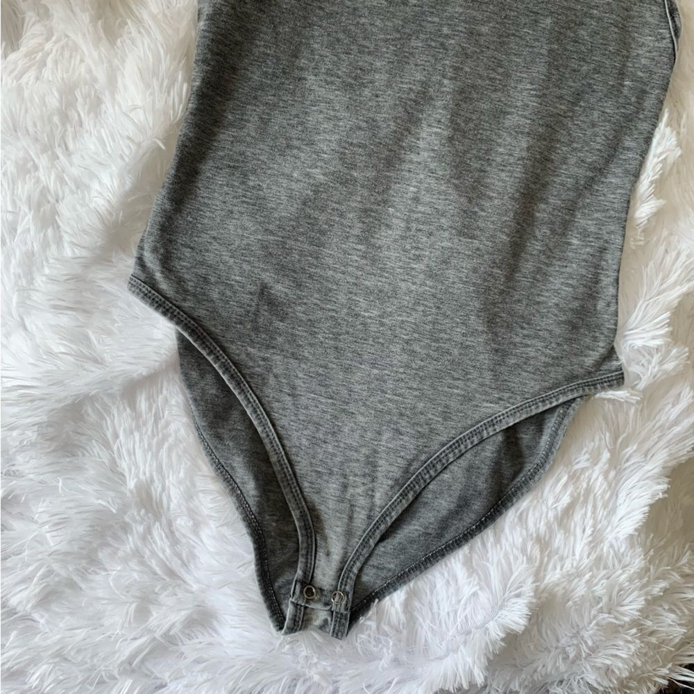 FOREVER 21 BODYSUIT - Picture 5 of 7